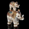 Сувенир полистоун "Индийские слоны в сине-бордовой попоне - пирамида" 18,8х17х8 см