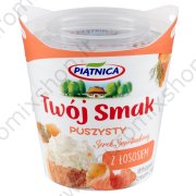 Сыр "Piatnica Twoj Smak" сливочный с лососем 64% (150г)