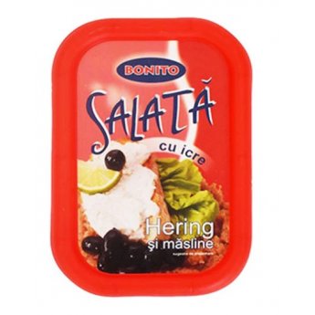 Insalata con uova di aringa e olive "Bonito" (150g)